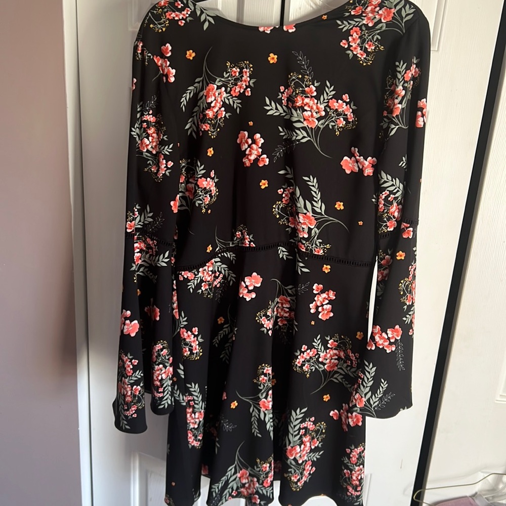 Floral Dress 🌸
